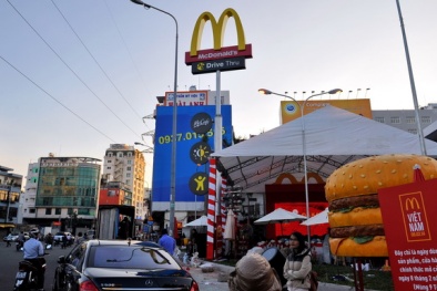 Những nghịch lý khi dân Việt đi ăn fastfood